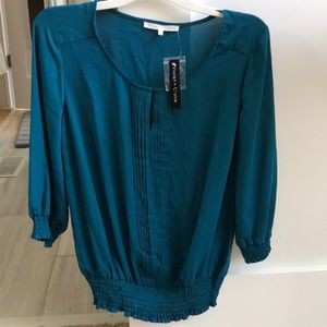 Violet and Claire blouse medium